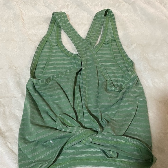 ZYIA Active Forest Nimbus Split Back Tank - Picture 10 of 11